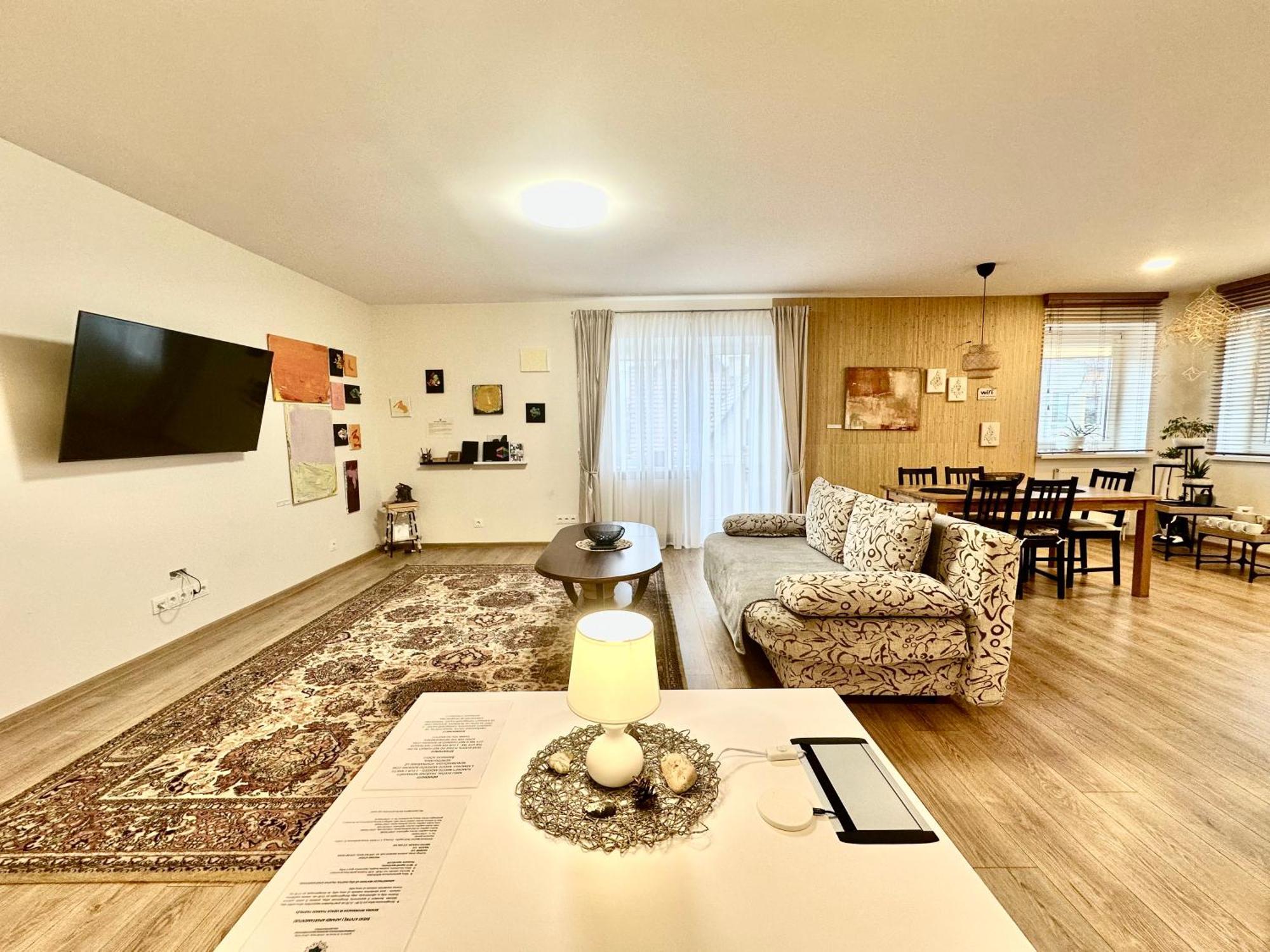 Japandi Apartamentai Каунас Экстерьер фото